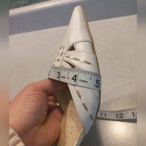 💥Sz 5 💥 Bata White  Leather Shoes - Picture 14 of 17